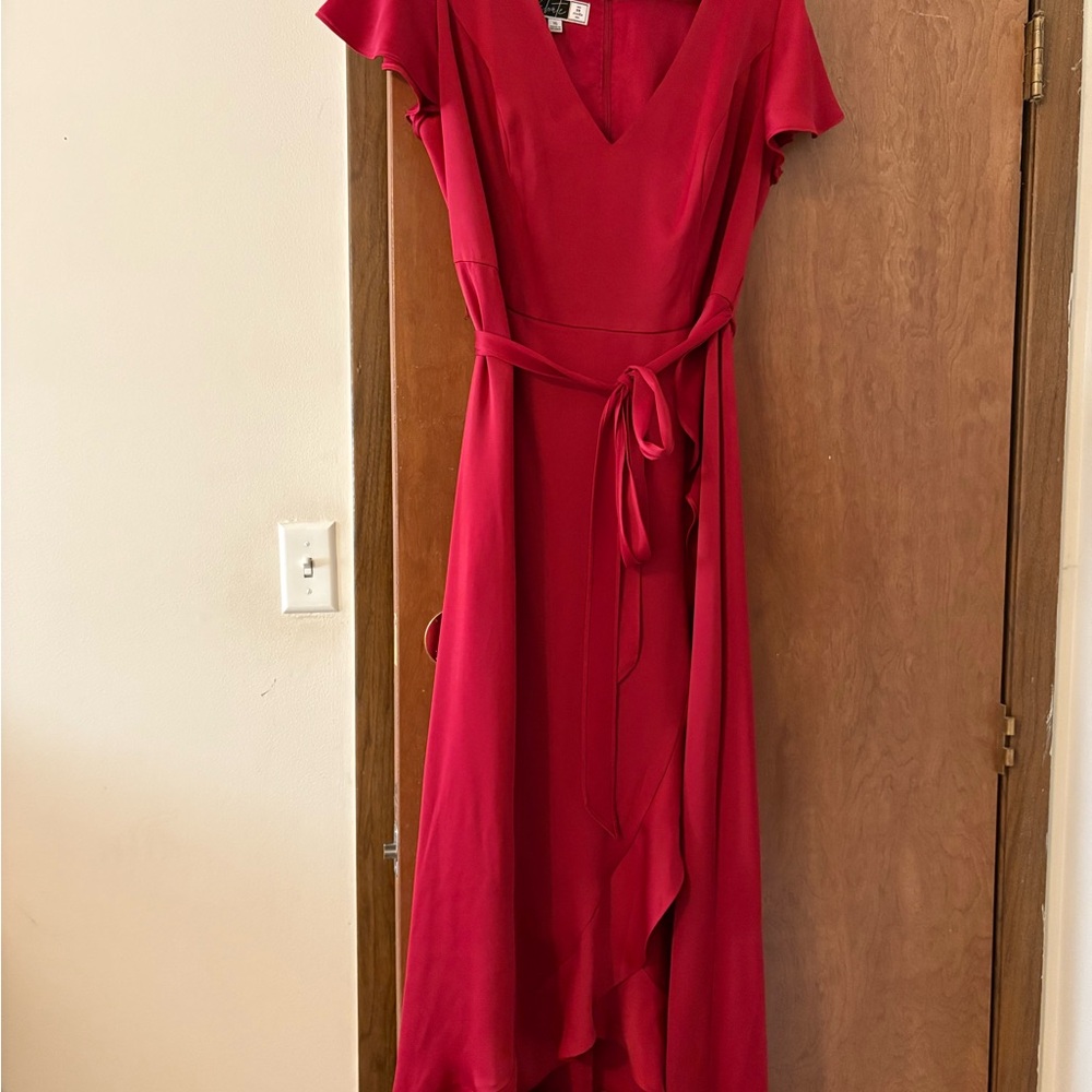 Elegant Red V-Neck Dress